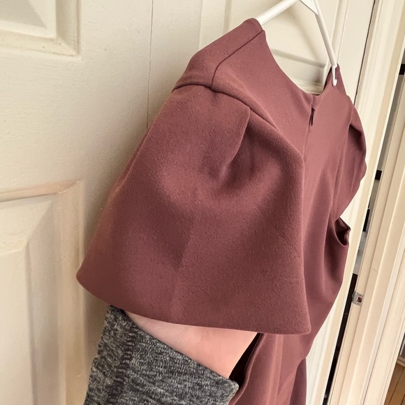 Express dress, purple/mauve with short sleeve. Polyester & Spandex. Fits size 12 - Picture 5 of 7